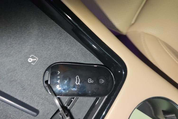 Used Hima AITO M5 2023 Extended-Range Rear-Drive Intelligent Driving Version Interior 1