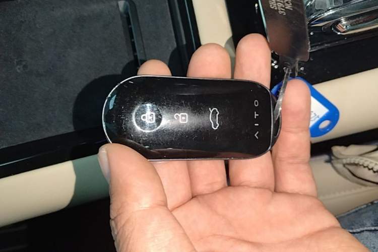 Used Hima AITO M5 2023 Extended-Range Four-Wheel Drive Intelligent Driving Version Interior 1