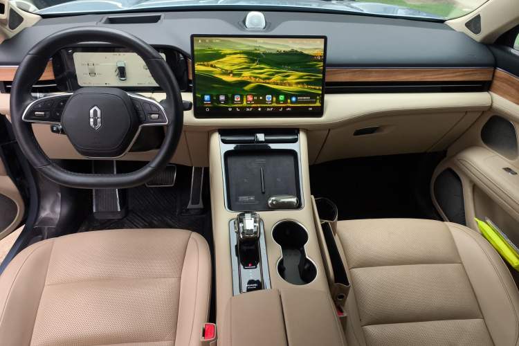 Used Hima AITO M5 2023 Extended-Range Rear-Drive Standard Version Interior 2