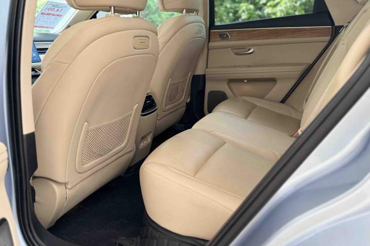 Used Hima AITO M5 2023 Extended-Range Four-Wheel Drive Intelligent Driving Version Interior 2