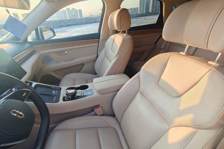 Used Hima AITO M5 2023 Extended-Range Rear-Drive Standard Version Interior 3