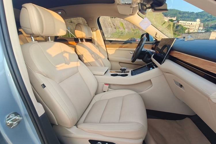 Used Hima AITO M5 2023 Extended-Range Rear-Drive Standard Version Interior 6