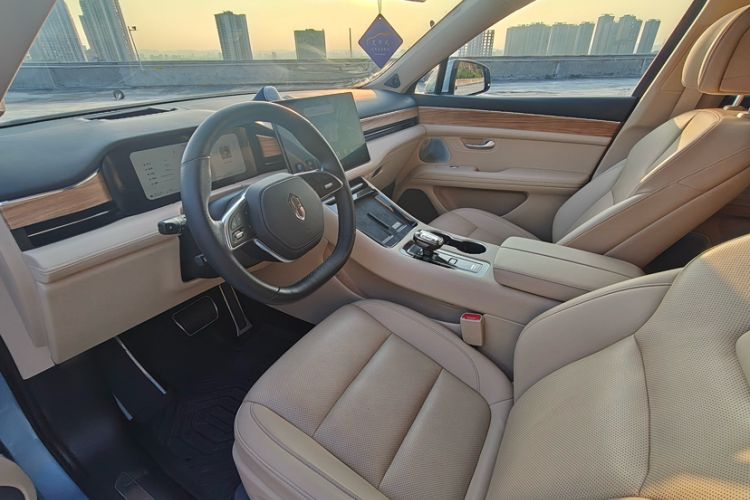 Used Hima AITO M5 2023 Extended-Range Rear-Drive Standard Version Interior 8