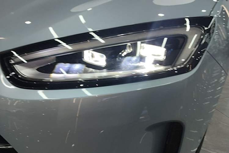 Used Hima AITO M5 2023 Extended-Range Four-Wheel Drive Intelligent Driving Version Left Front Headlight