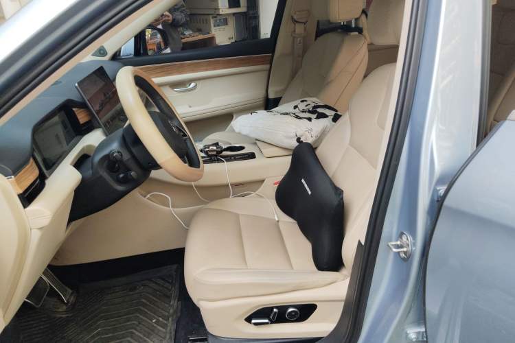 Used Hima AITO M5 2023 Pure Electric All-Wheel Drive Intelligent Driving Version Left Front Seat
