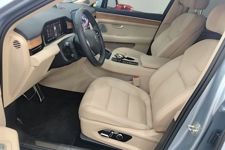 Used Hima AITO M5 2023 Extended-Range Four-Wheel Drive Intelligent Driving Version Left Front Seat