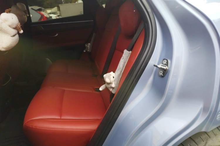 Used Hima AITO M5 2023 Extended-Range Rear-Drive Standard Version Left Rear Seat
