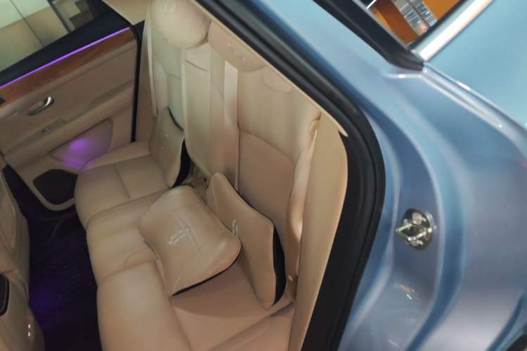 Used Hima AITO M5 2023 Extended-Range Rear-Drive Intelligent Driving Version Left Rear Seat