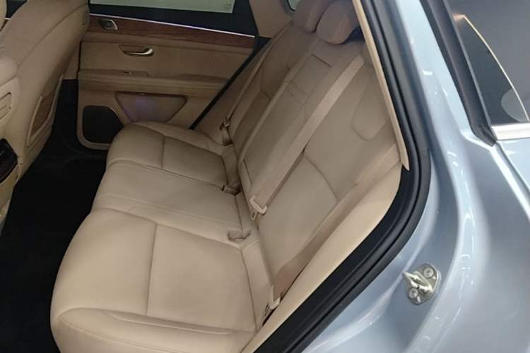 Used Hima AITO M5 2023 Extended-Range Four-Wheel Drive Intelligent Driving Version Left Rear Seat