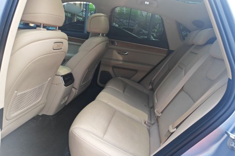Used Hima AITO M5 2023 Extended-Range Four-Wheel Drive Intelligent Driving Version Left Rear Seat