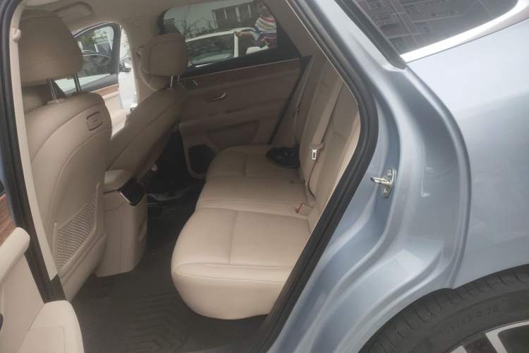 Used Hima AITO M5 2023 Extended-Range Four-Wheel Drive Standard Edition Left Rear Seat