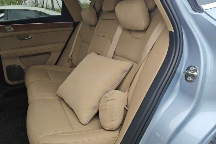 Used Hima AITO M5 2023 Extended-Range Rear-Drive Intelligent Driving Version Left Rear Seat