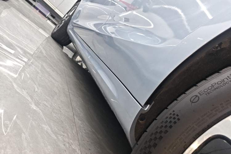 Used Hima AITO M5 2023 All-Electric Rear-Drive Standard Edition Left Side Sill
