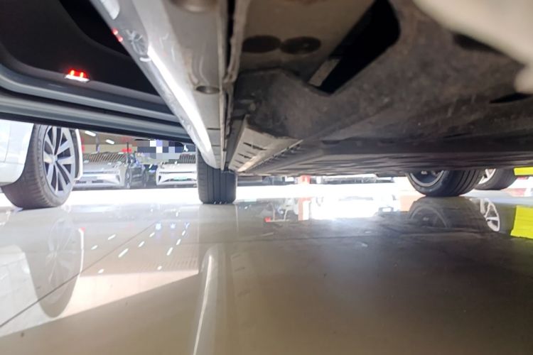 Used Hima AITO M5 2023 Extended-Range Four-Wheel Drive Intelligent Driving Version Left Side Sill