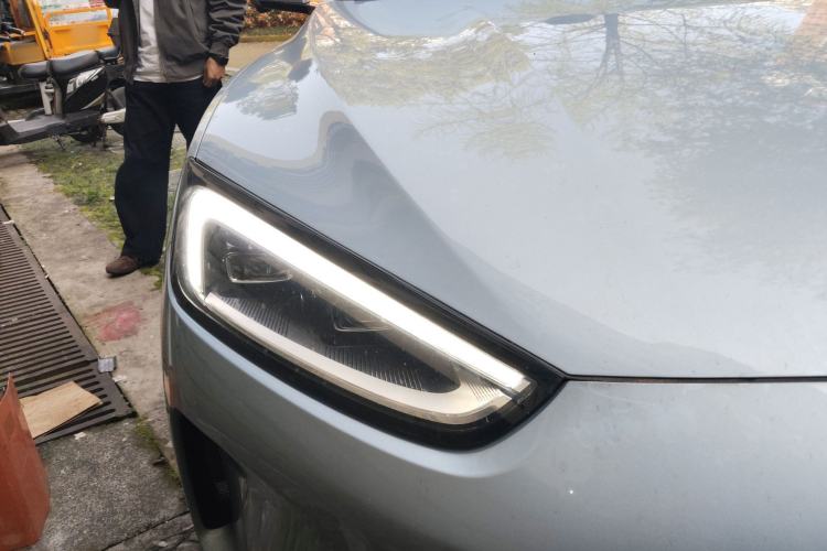 Used Hima AITO M5 2023 Pure Electric All-Wheel Drive Intelligent Driving Version Right Front Headlight