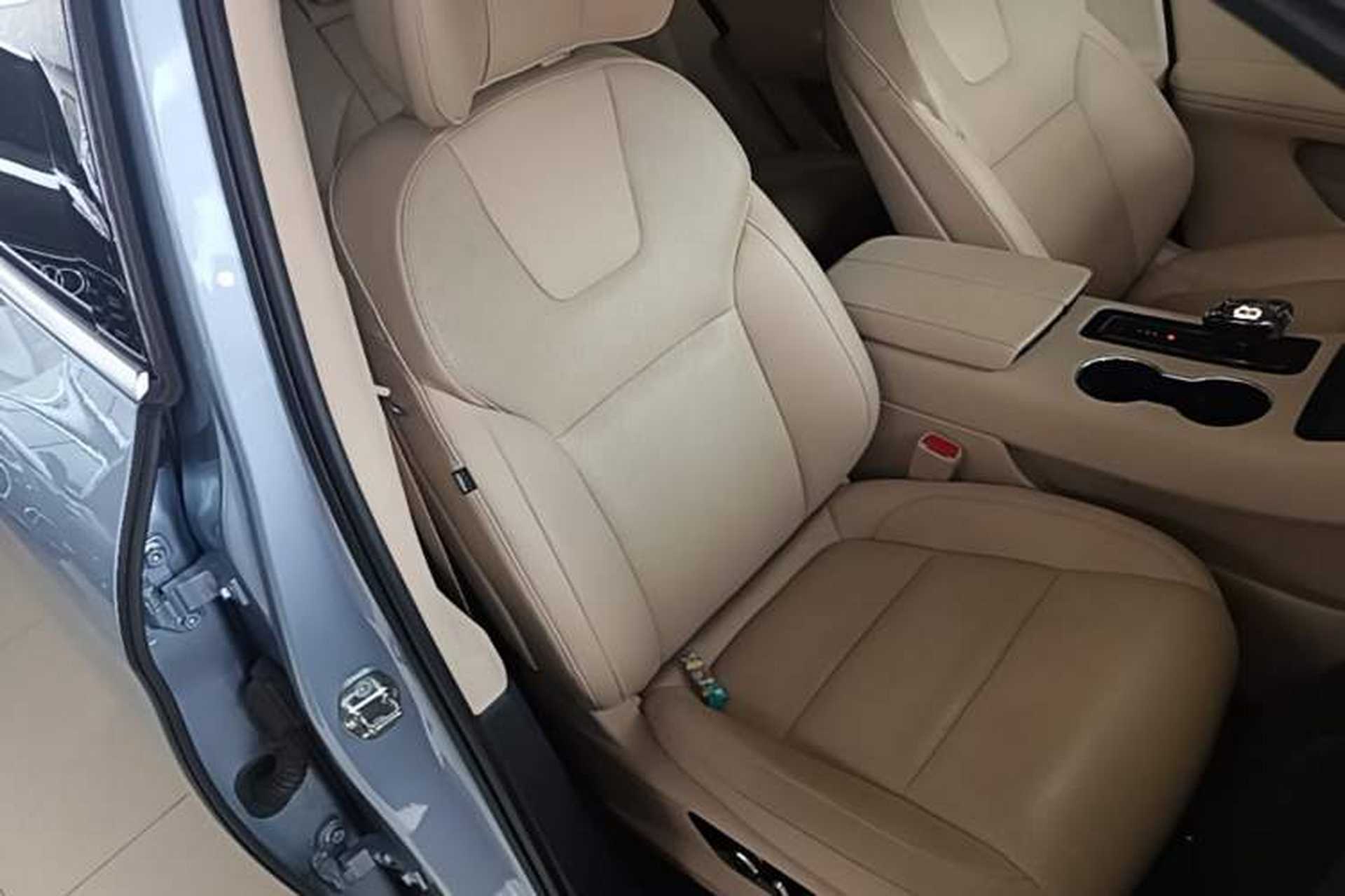 Used Hima AITO M5 2023 Extended-Range Four-Wheel Drive Intelligent Driving Version Right Front Seat