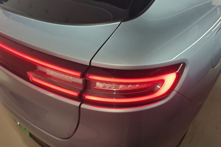 Used Hima AITO M5 2023 Extended-Range Four-Wheel Drive Intelligent Driving Version Right Rear Taillight