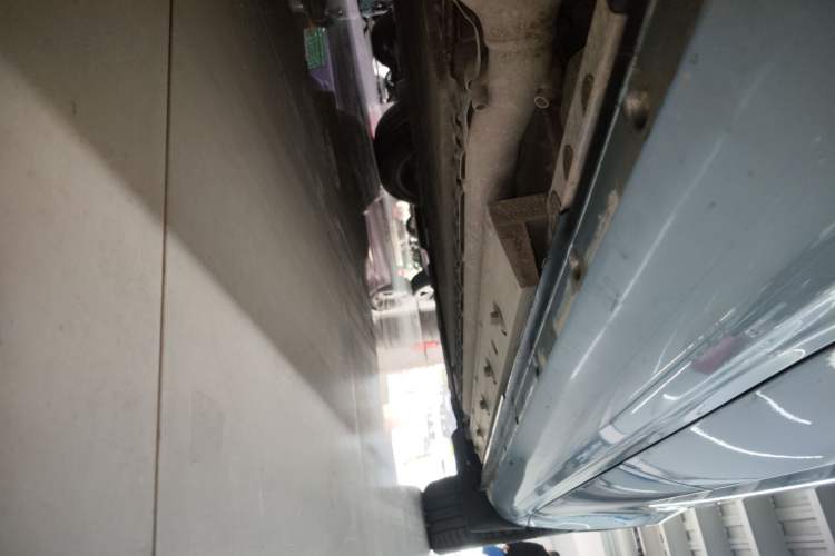 Used Hima AITO M5 2023 Extended-Range Rear-Drive Intelligent Driving Version Right Side Sill