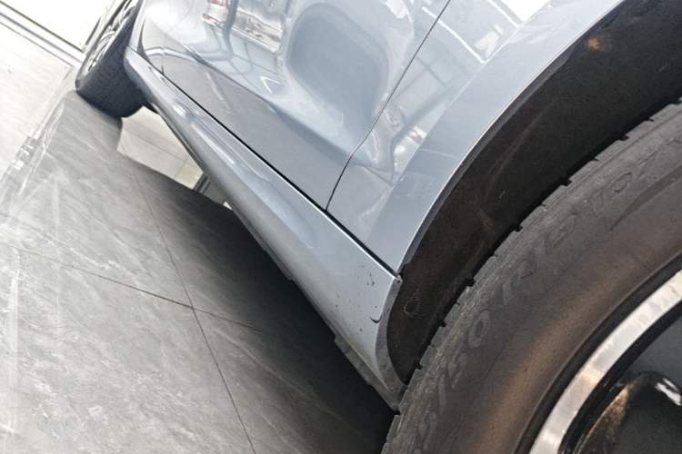 Used Hima AITO M5 2023 All-Electric Rear-Drive Standard Edition Right Side Sill