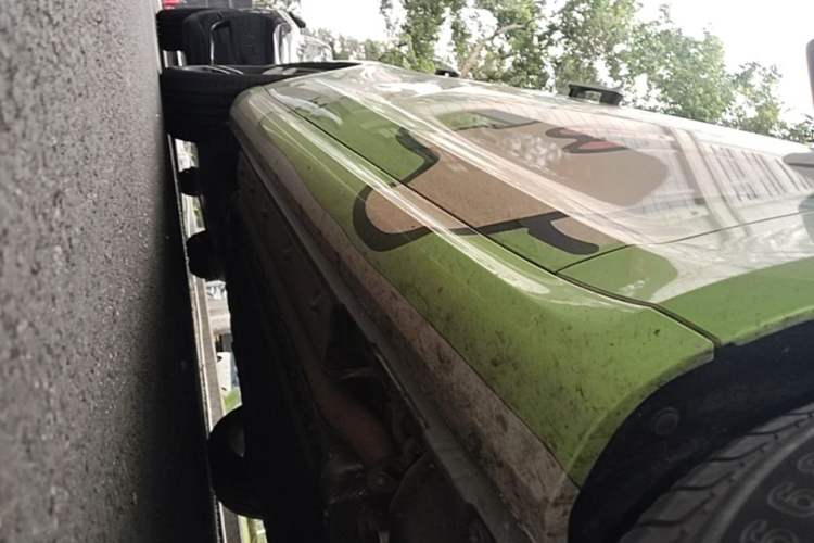 Used Hima AITO M5 2023 Extended-Range Four-Wheel Drive Intelligent Driving Version Right Side Sill