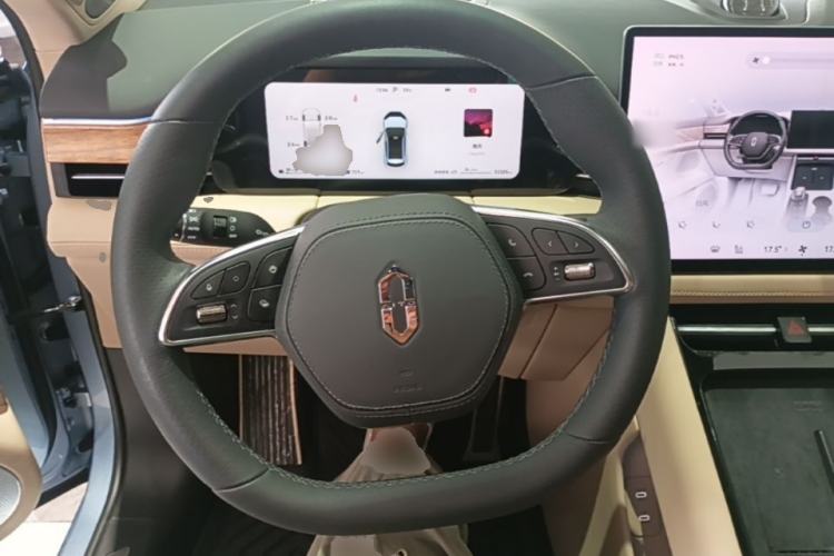 Used Hima AITO M5 2023 Extended-Range Four-Wheel Drive Intelligent Driving Version Steering Wheel