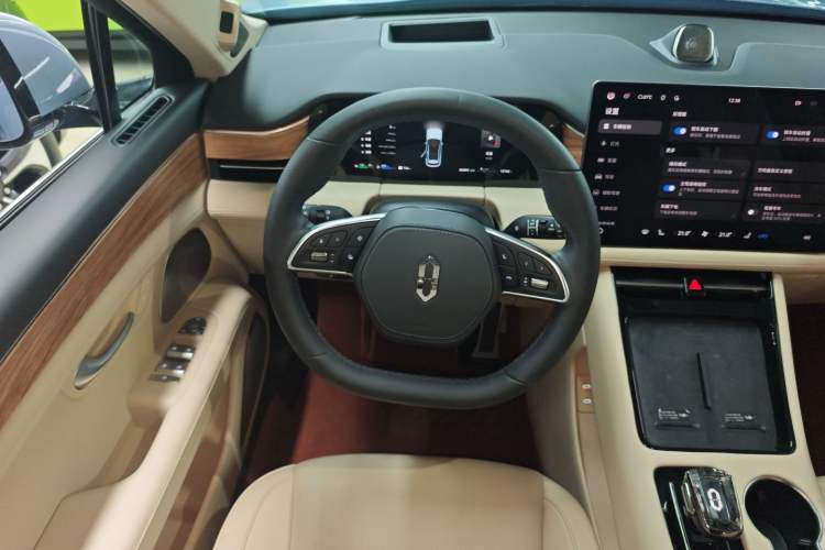 Used Hima AITO M5 2023 Extended-Range Four-Wheel Drive Intelligent Driving Version Steering Wheel
