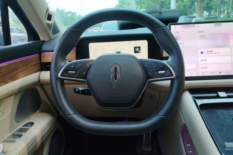 Used Hima AITO M5 2023 Extended-Range Rear-Drive Intelligent Driving Version Steering Wheel