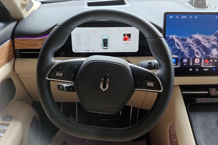 Used Hima AITO M5 2023 Extended-Range Four-Wheel Drive Intelligent Driving Version Steering Wheel