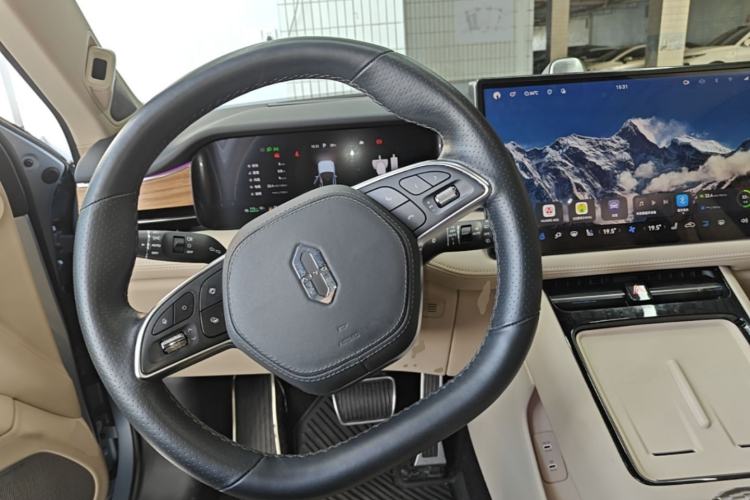 Used Hima AITO M5 2023 Extended-Range Four-Wheel Drive Intelligent Driving Version Steering Wheel