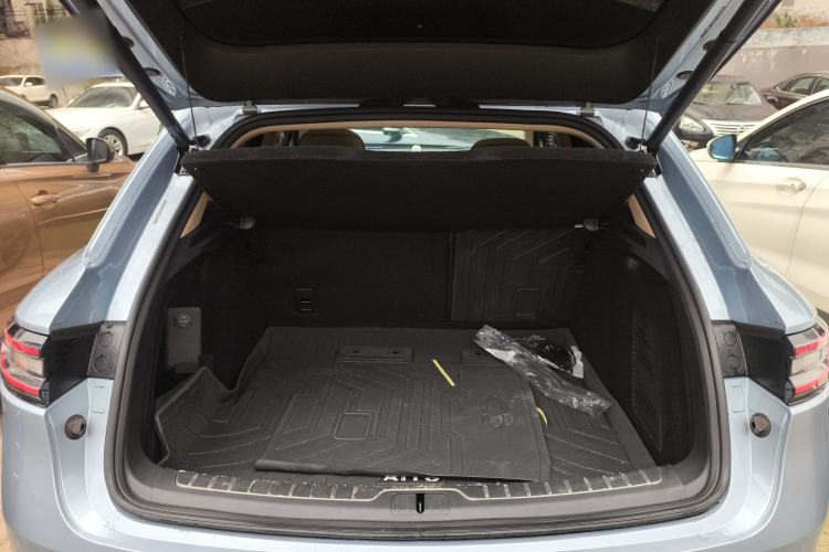 Used Hima AITO M5 2023 Extended-Range Rear-Drive Standard Version Trunk