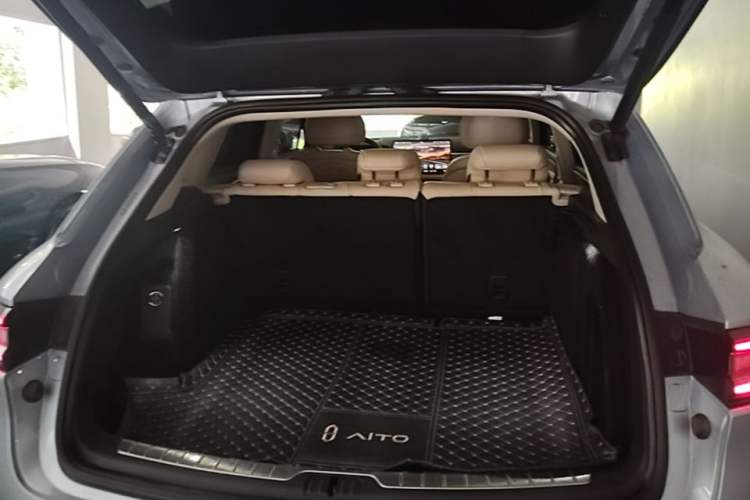 Used Hima AITO M5 2023 Extended-Range Four-Wheel Drive Intelligent Driving Version Trunk