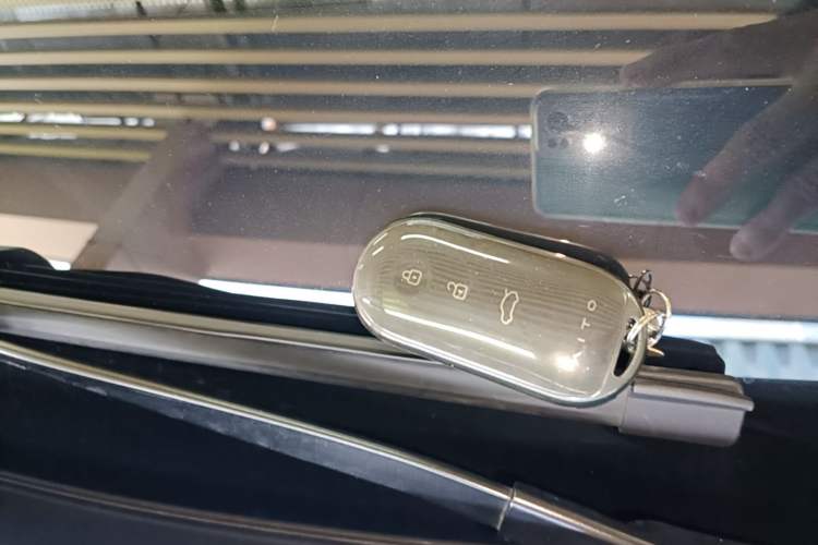 Used Hima AITO M5 2023 Extended-Range Four-Wheel Drive Intelligent Driving Version Vehicle Key