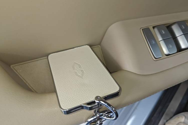 Used Hima AITO M5 2023 Extended-Range Four-Wheel Drive Intelligent Driving Version Vehicle Key