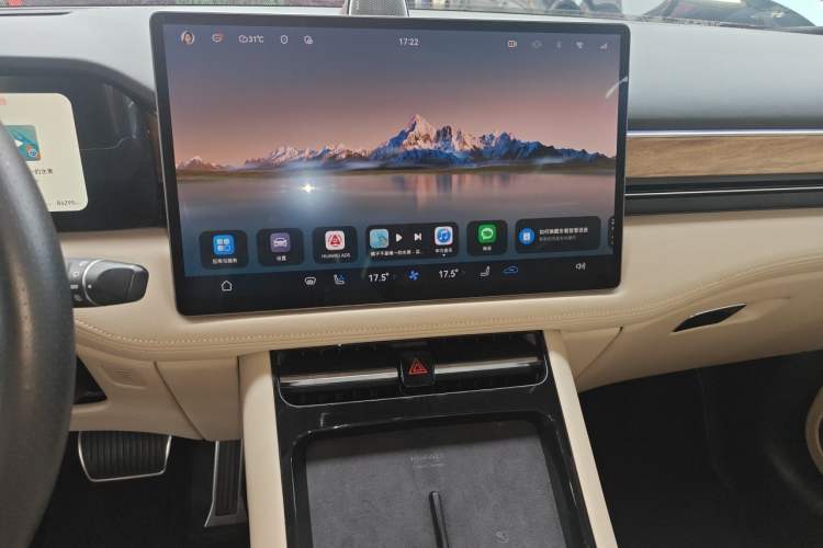 Used Hima AITO M5 2023 Pure Electric All-Wheel Drive Intelligent Driving Version Audio And AC Panel