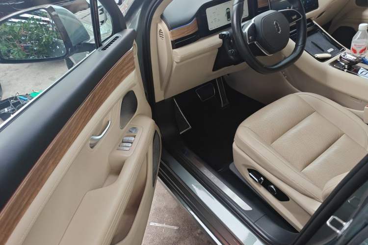 Used Hima AITO M5 2023 Pure Electric All-Wheel Drive Intelligent Driving Version Driver Seat