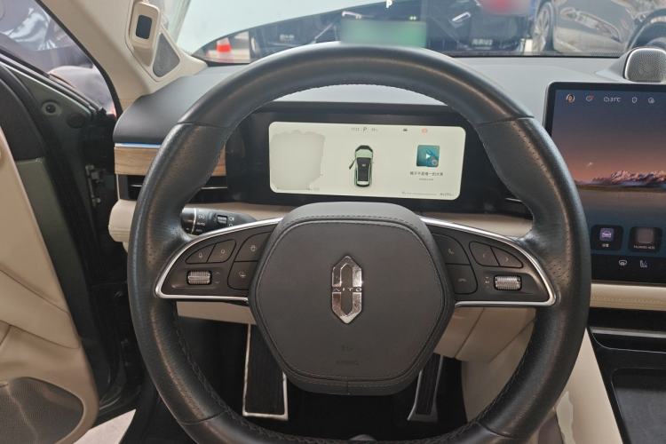 Used Hima AITO M5 2023 Pure Electric All-Wheel Drive Intelligent Driving Version Steering Wheel