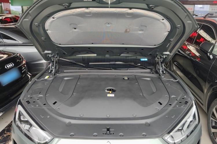 Used Hima AITO M5 2023 Extended-Range Rear-Drive Standard Version Engine Bay