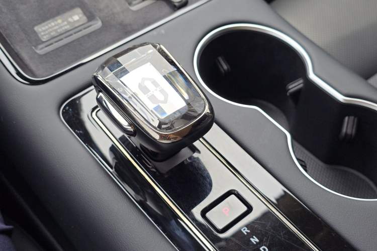 Used Hima AITO M5 2023 Pure Electric Rear-Drive Intelligent Driving Version Gear Lever