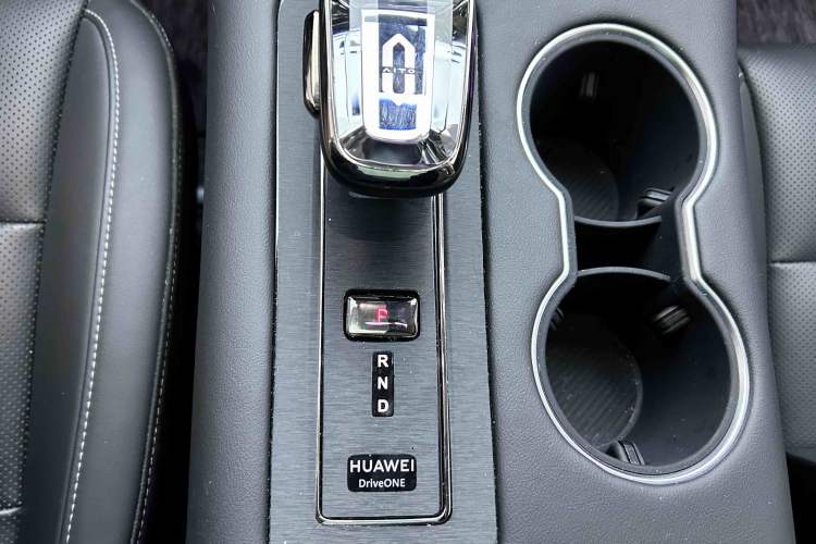 Used Hima AITO M5 2023 Extended-Range Four-Wheel Drive Intelligent Driving Version Gear Lever