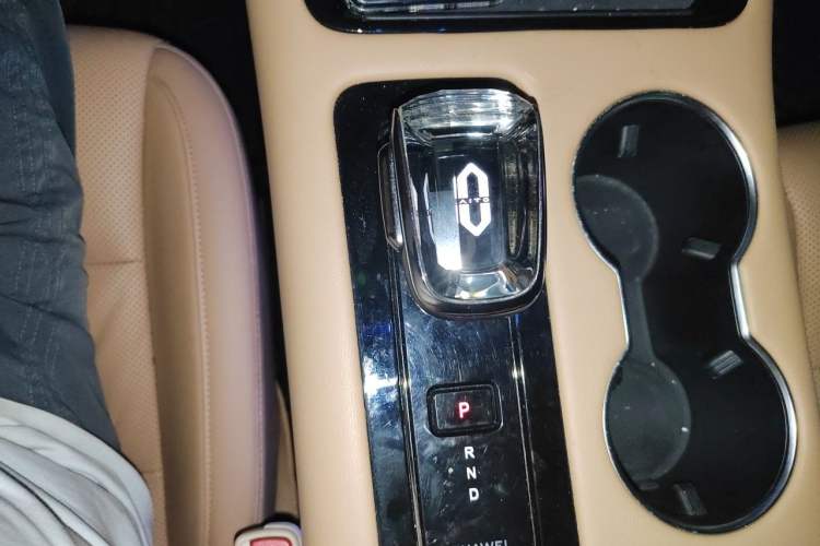 Used Hima AITO M5 2023 Pure Electric Rear-Drive Intelligent Driving Version Gear Lever