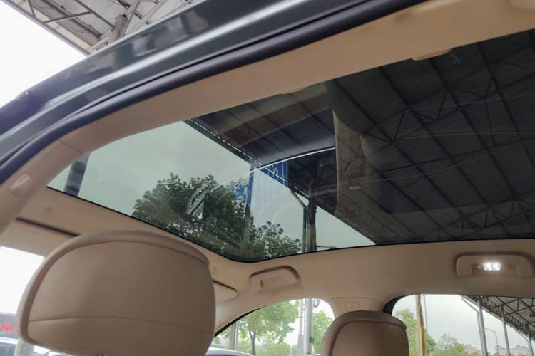 Used Hima AITO M5 2023 Extended-Range Rear-Drive Standard Version Headliner