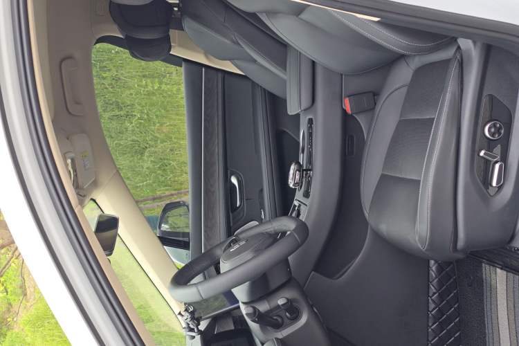 Used Hima AITO M5 2023 Pure Electric Rear-Drive Intelligent Driving Version Interior 1