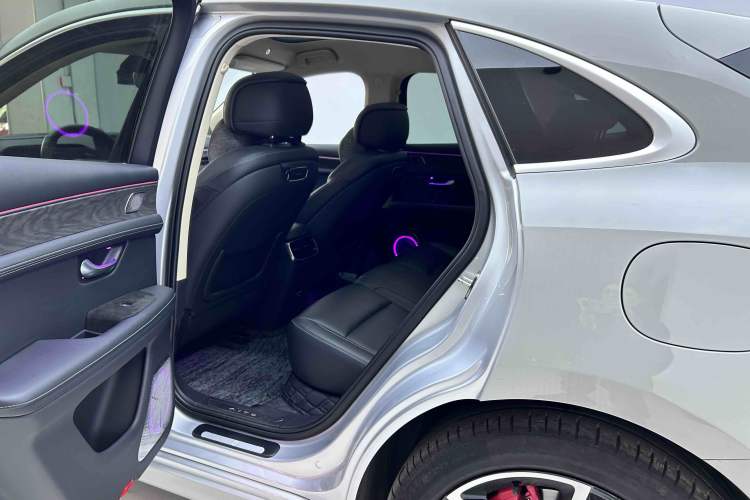 Used Hima AITO M5 2023 Extended-Range Four-Wheel Drive Intelligent Driving Version Interior 2