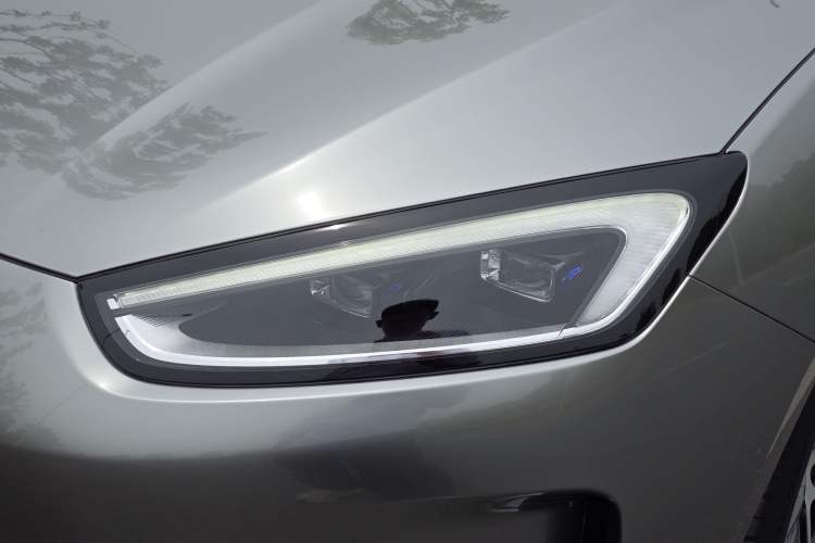 Used Hima AITO M5 2023 Pure Electric Rear-Drive Intelligent Driving Version Left Front Headlight