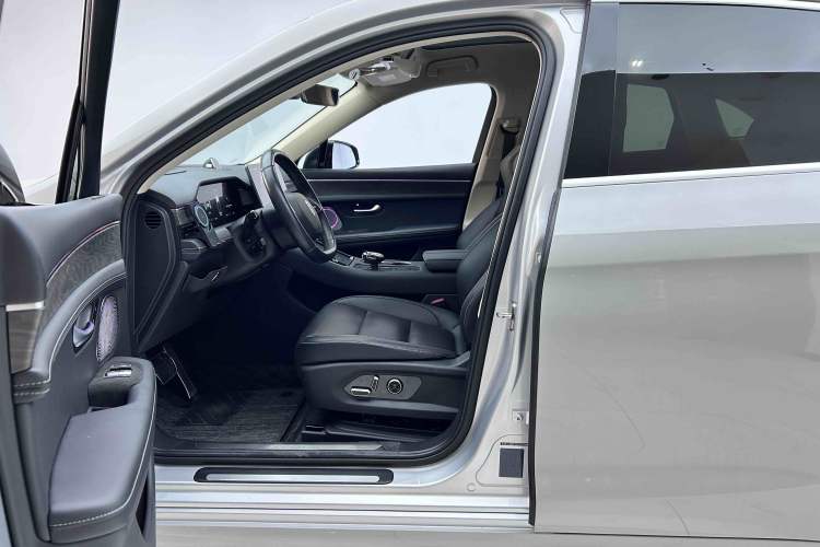 Used Hima AITO M5 2023 Extended-Range Four-Wheel Drive Intelligent Driving Version Left Front Seat