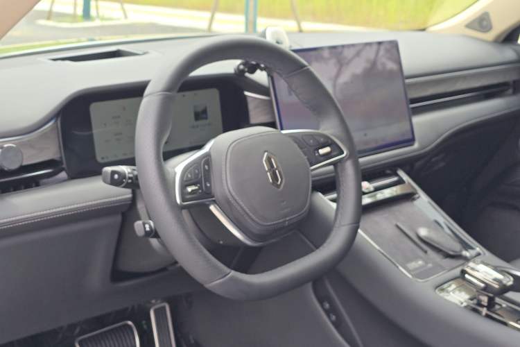 Used Hima AITO M5 2023 Pure Electric Rear-Drive Intelligent Driving Version Steering Wheel