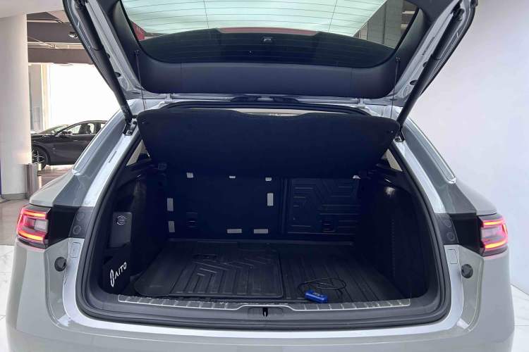Used Hima AITO M5 2023 Extended-Range Four-Wheel Drive Intelligent Driving Version Trunk