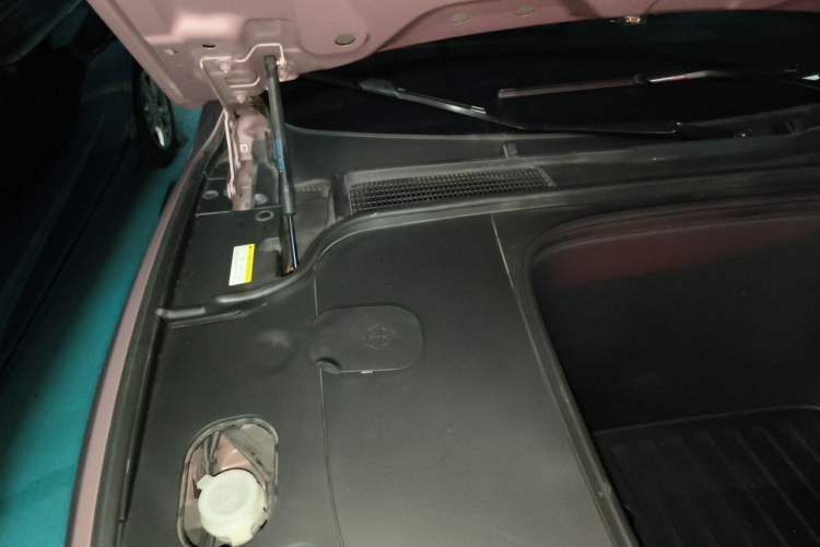 Used Hima AITO M5 2023 Pure Electric Rear-Drive Intelligent Driving Version Engine Bay Right