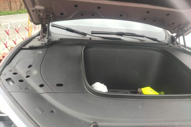 Used Hima AITO M5 2023 Pure Electric Rear-Drive Intelligent Driving Version Engine Bay Right