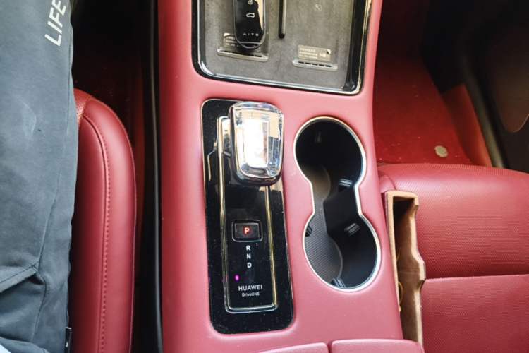 Used Hima AITO M5 2023 Pure Electric Rear-Drive Intelligent Driving Version Gear Lever